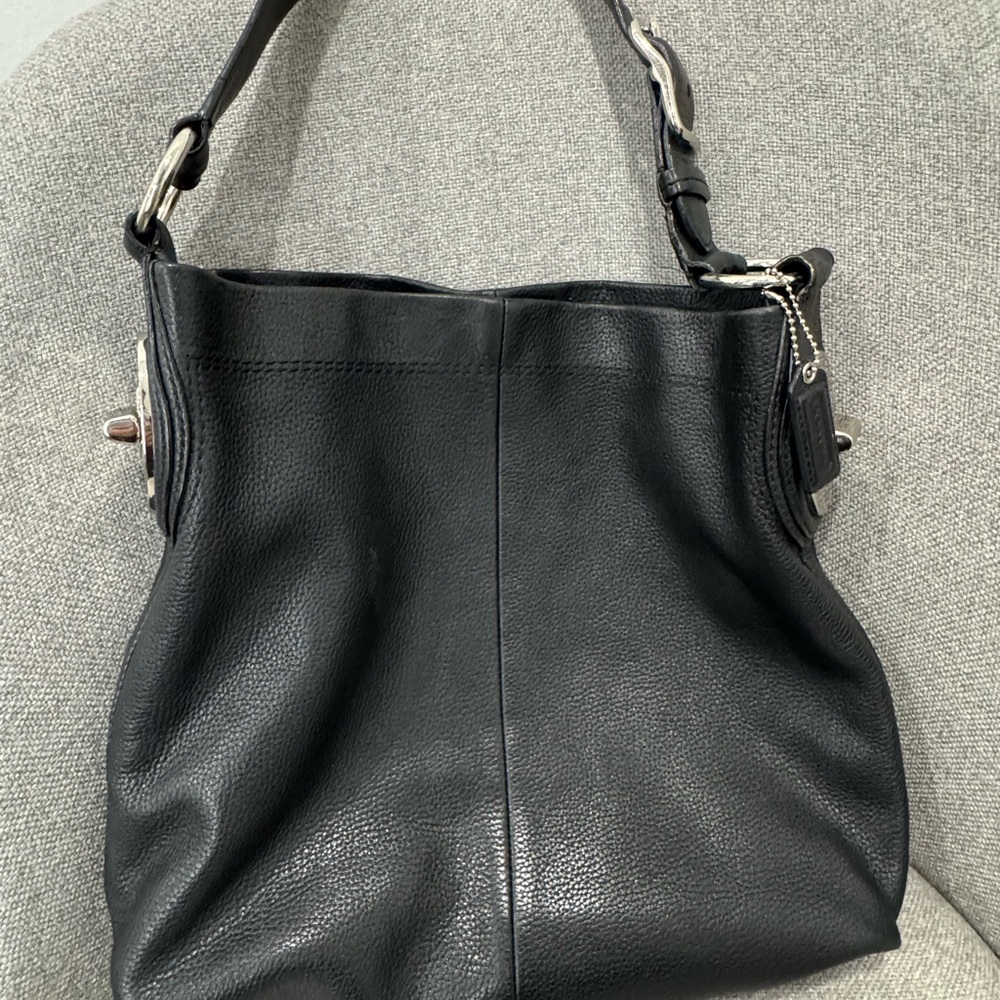 Coach Penelope hobo Black Leather Shoulder Bag